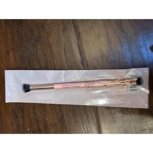 Malloy Cream & Powder Eye Shadow Brush